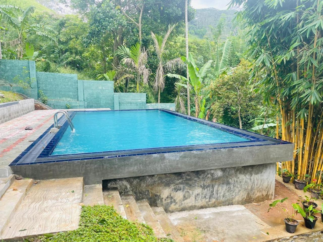 Lavender Hills Home Stay Канди Экстерьер фото