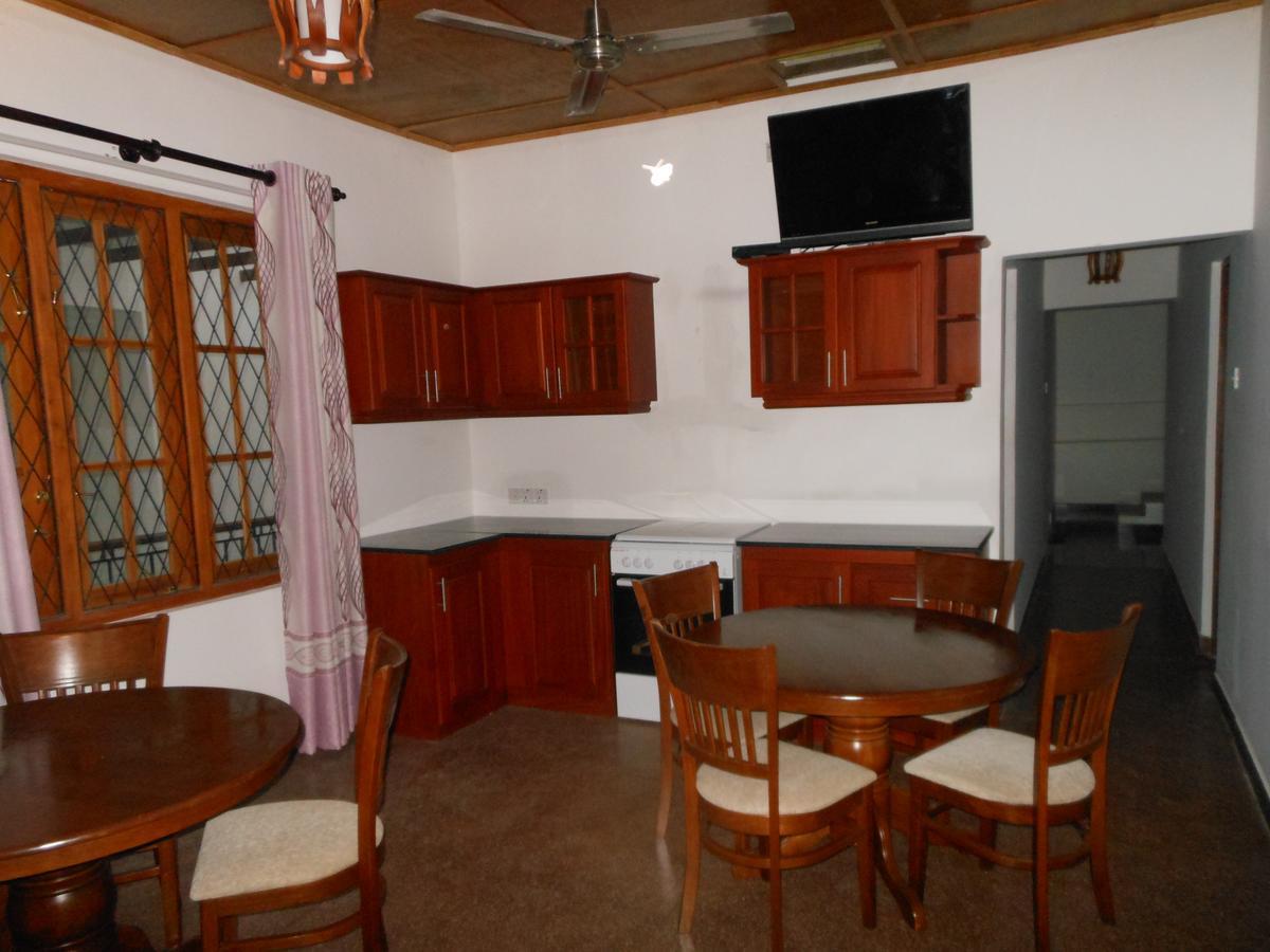 Lavender Hills Home Stay Канди Экстерьер фото
