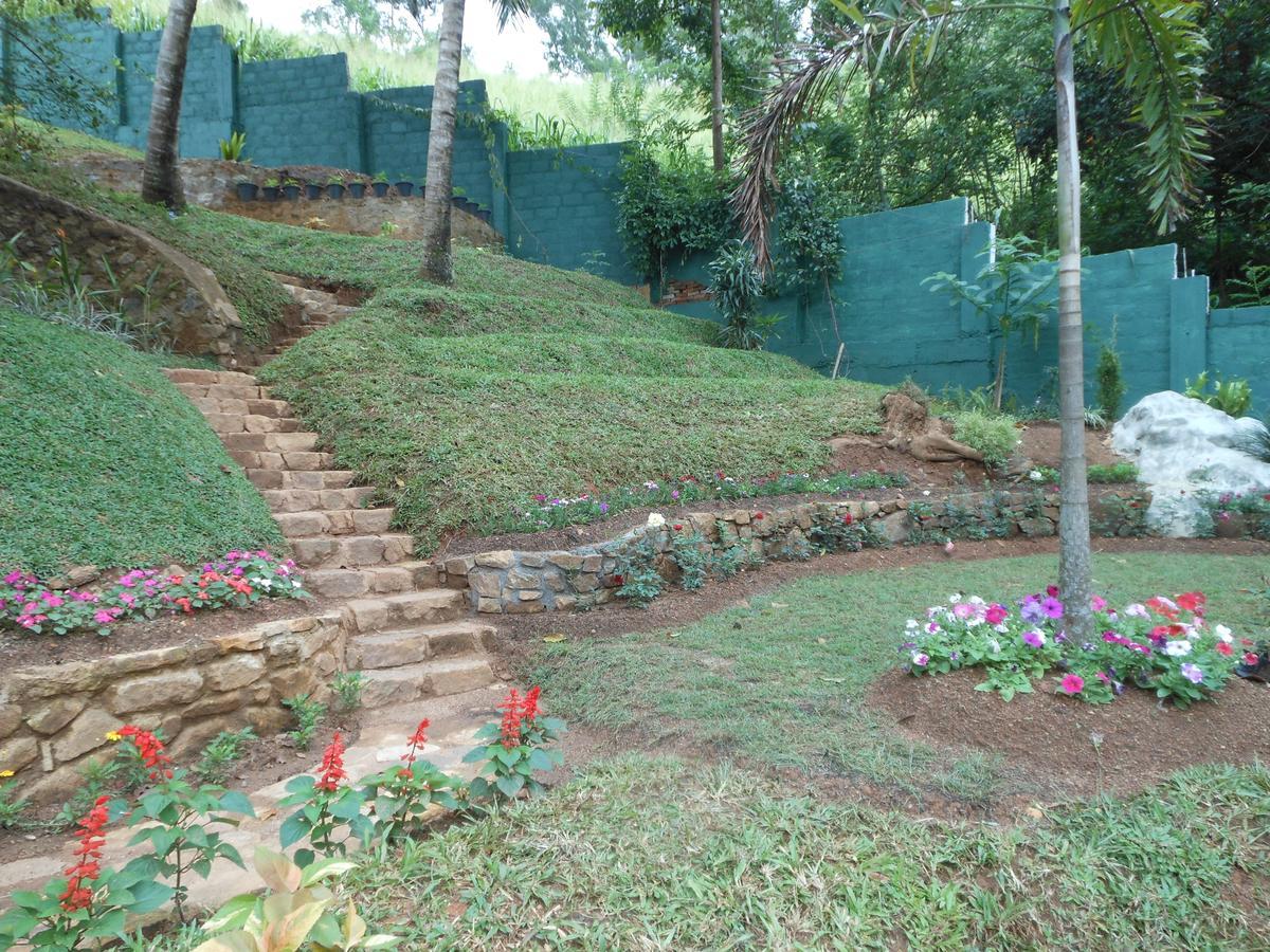 Lavender Hills Home Stay Канди Экстерьер фото