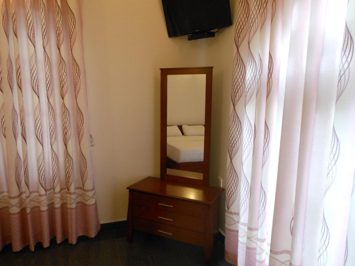 Lavender Hills Home Stay Канди Экстерьер фото