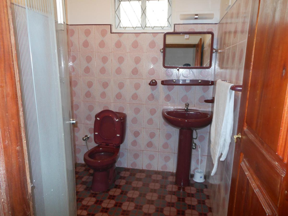Lavender Hills Home Stay Канди Экстерьер фото