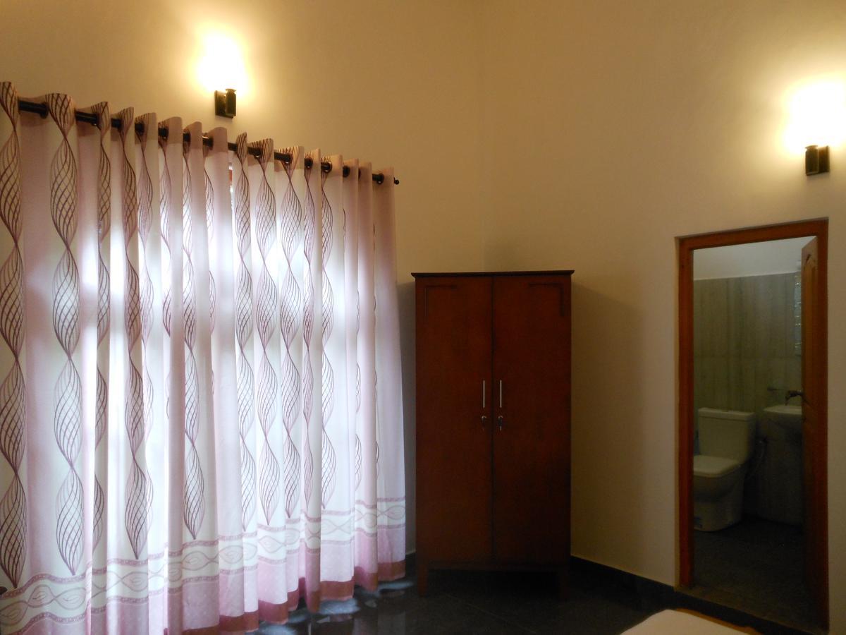 Lavender Hills Home Stay Канди Экстерьер фото