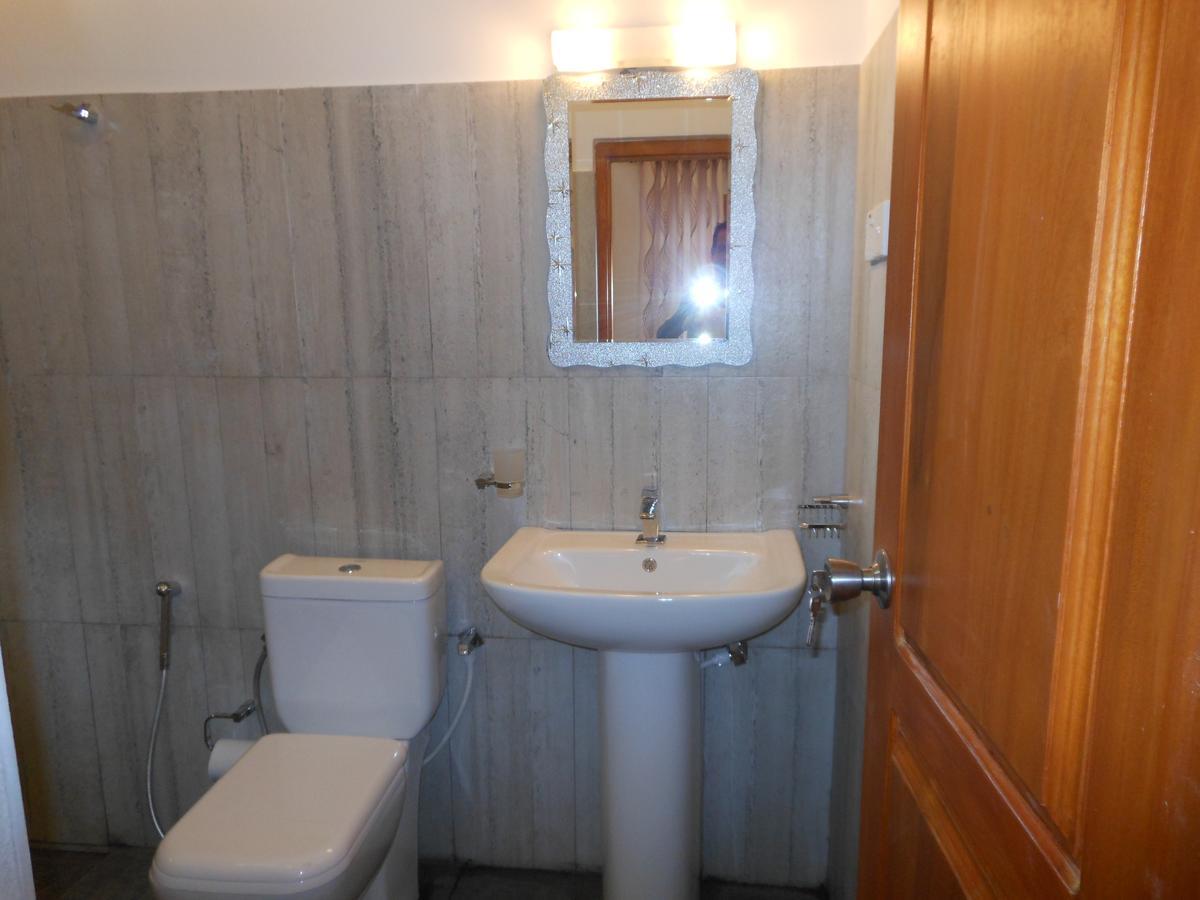 Lavender Hills Home Stay Канди Экстерьер фото